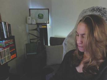Adamova_Eva — Bongacams recorded stream image, 18.03.2025 21:50