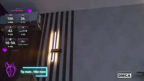 Holl1Would — Stripchat recorded stream screenshot (19 Mar 2025)