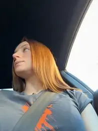 -AngelAri- — Stripchat recorded stream image, 19.03.2025 09:00