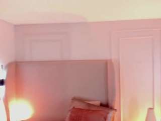 my-friends-mom — Camsoda recorded stream image, 19.03.2025 11:40