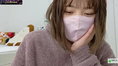 SUZU_ — Stripchat recorded stream screenshot (20 Mar 2025)