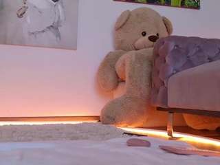 lenna-goddess — Camsoda recorded stream image, 20.03.2025 06:20