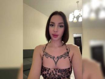 BabyDarii — Bongacams recorded stream screenshot (20 Mar 2025)