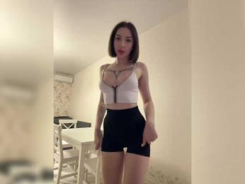 BabyDarii — Bongacams recorded stream screenshot (20 Mar 2025)