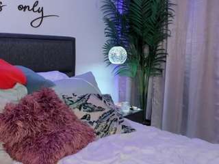 mollywhite — Camsoda recorded stream screenshot (21 Mar 2025)