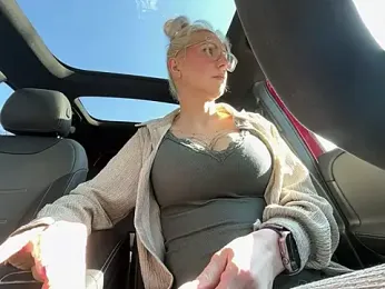 didi-diamond — Stripchat recorded stream image, 21.03.2025 08:10