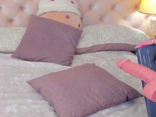 Bella Fontana — Flirt4free recorded stream image, 21.03.2025 14:10
