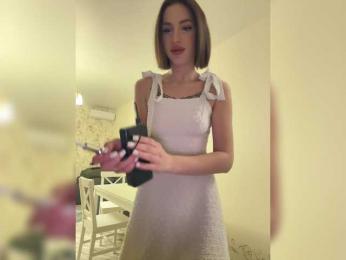 BabyDarii — Bongacams recorded stream image, 21.03.2025 17:30