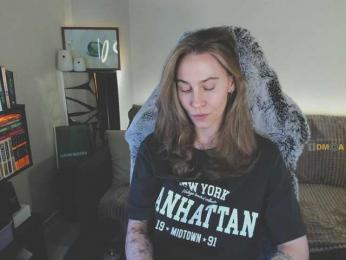 Adamova_Eva — Bongacams recorded stream image, 21.03.2025 19:20