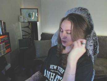 Adamova_Eva — Bongacams recorded stream image, 21.03.2025 19:20