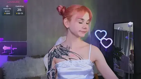 Britney_Lynch — Stripchat recorded stream image, 22.03.2025 18:40