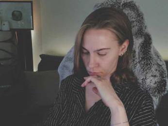 Adamova_Eva — Bongacams recorded stream image, 22.03.2025 18:10
