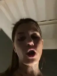 Izy_cute_ — Stripchat recorded stream screenshot (23 Mar 2025)