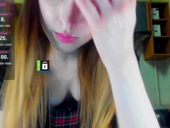 PinkPanterka — Bongacams recorded stream image, 23.03.2025 22:10