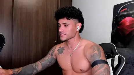 Alessandro_Vanni — Stripchat recorded stream image, 25.03.2025 01:00