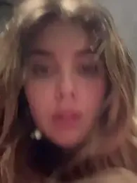 Alirawrz — Stripchat recorded stream screenshot (25 Mar 2025)