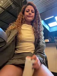 alana15 — Stripchat recorded stream image, 25.03.2025 21:30