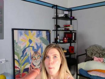 CherryGirlfriend — Bongacams recorded stream image, 26.03.2025 19:30