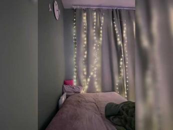 Tati16 — Bongacams recorded stream image, 27.03.2025 14:10