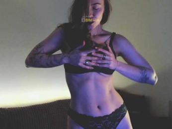 Adamova_Eva — Bongacams recorded stream image, 27.03.2025 17:10