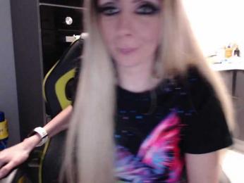 blondalina — Bongacams recorded stream image, 27.03.2025 22:10