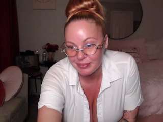 mshunnybunnyy — Camsoda recorded stream screenshot (28 Mar 2025)