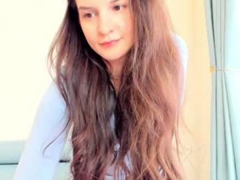 elaanna — Chaturbate recorded stream image, 28.03.2025 07:40