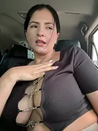 Carolina_Novoa — Stripchat recorded stream screenshot (28 Mar 2025)