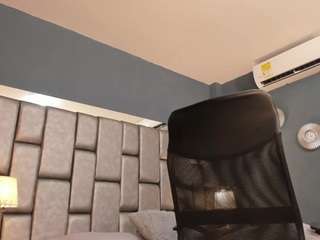atinxnaugthy — Camsoda recorded stream image, 29.03.2025 01:30