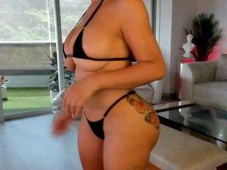 michellangels — Camsoda recorded stream image, 29.03.2025 14:10