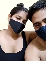 IND_COUPLE1 — Stripchat recorded stream image, 30.03.2025 13:40