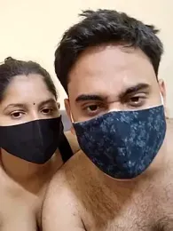 IND_COUPLE1 — Stripchat recorded stream image, 30.03.2025 13:40