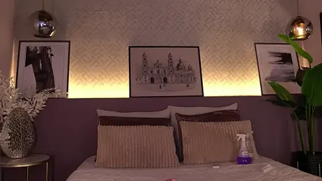 ElleDiane — Stripchat recorded stream screenshot (01 Apr 2025)