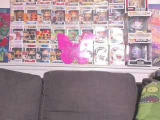 karliekayozz — Camsoda recorded stream image, 01.04.2025 02:20