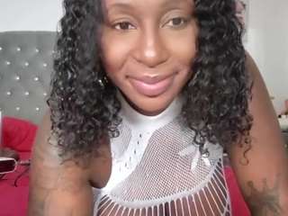 coco-dethick — Camsoda recorded stream screenshot (01 Apr 2025)