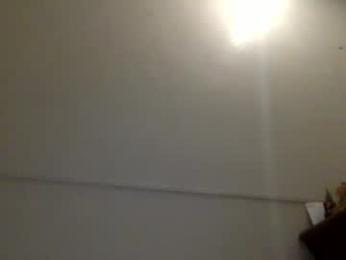 _natycutei19 — Chaturbate recorded stream image, 01.04.2025 01:30