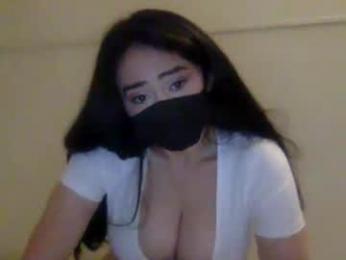 _natycutei19 — Chaturbate recorded stream image, 01.04.2025 01:30