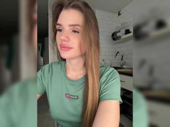SweetyMia — Bongacams recorded stream screenshot (01 Apr 2025)