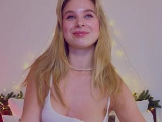 Emma Wilde — Flirt4free recorded stream image, 04.02.2025 07:00