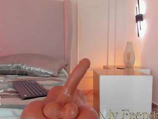 my-friends-mom — Camsoda recorded stream image, 03.04.2025 13:40