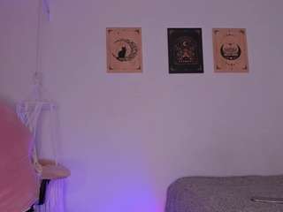 imrebecca — Camsoda recorded stream image, 04.04.2025 15:40