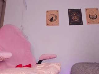 imrebecca — Camsoda recorded stream image, 04.04.2025 15:40