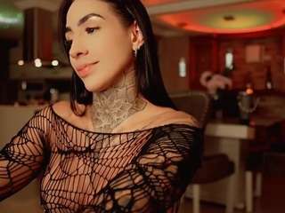 iamanna — Camsoda recorded stream image, 05.04.2025 01:30