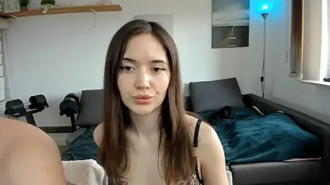 PollyFlame — Stripchat recorded stream screenshot (05 Apr 2025)