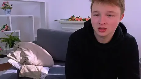 _Olli__Stiw_ — Stripchat recorded stream image, 05.04.2025 06:00