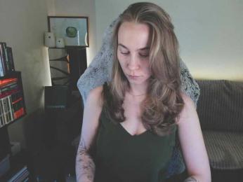 Adamova_Eva — Bongacams recorded stream image, 05.04.2025 18:30