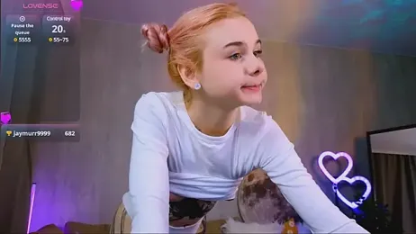 Britney_Lynch — Stripchat recorded stream image, 05.04.2025 20:00