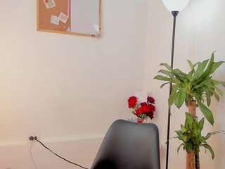 irisallen — Camsoda recorded stream screenshot (05 Apr 2025)