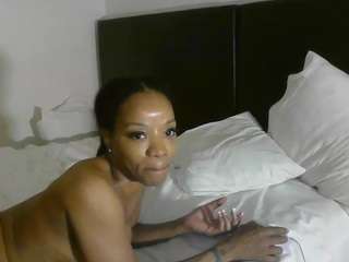 tastethepeach — Camsoda recorded stream screenshot (06 Apr 2025)