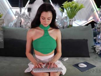 Taanni — Bongacams recorded stream screenshot (04 Feb 2025)